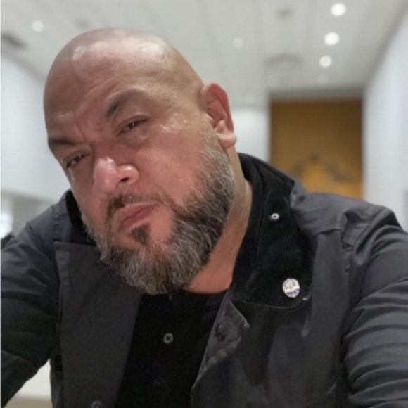 Meet your Posher, Jayson - Picture 4 of 4